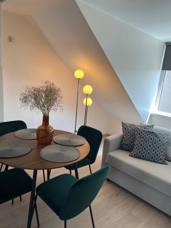 Charming Duplex On The Canal Brussel Buitenkant foto